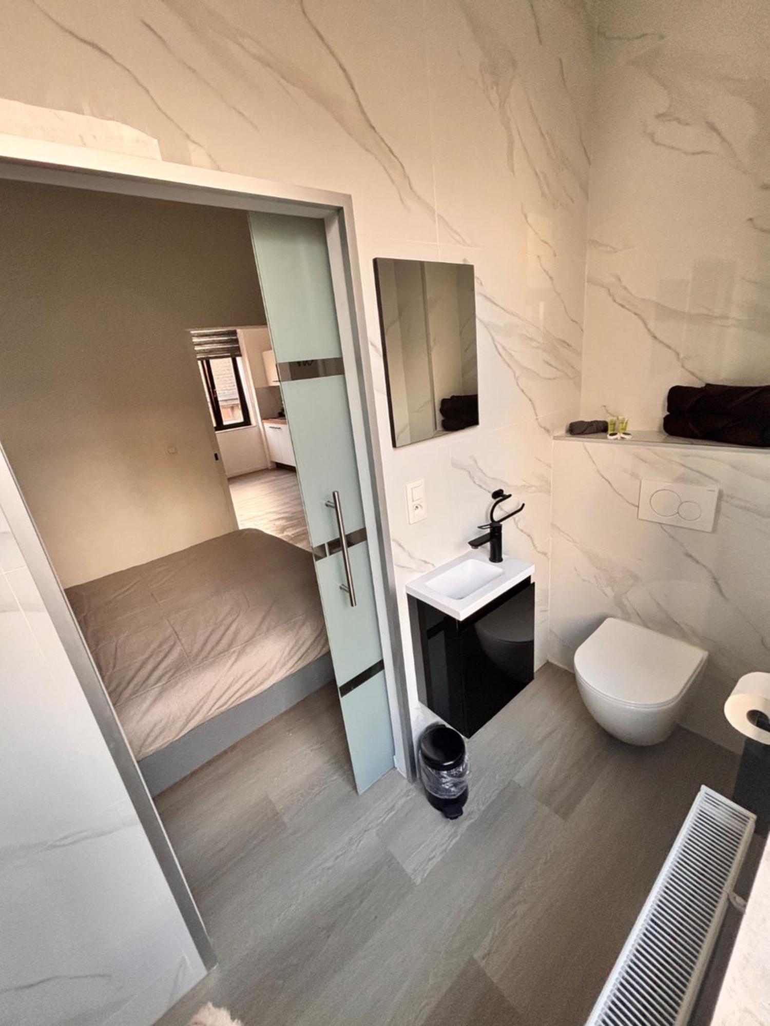 Foursuites Liège Eksteriør bilde