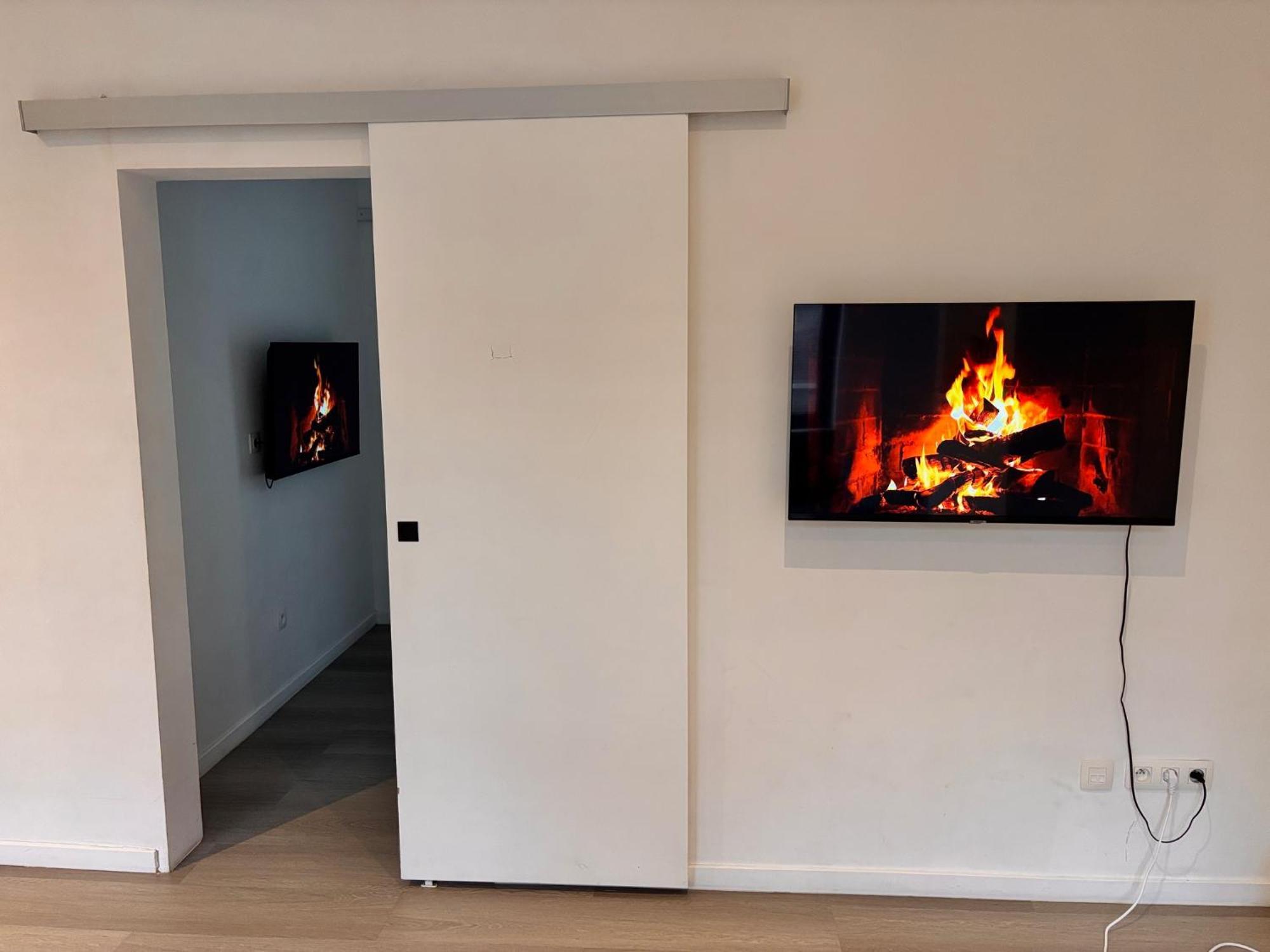 Foursuites Liège Eksteriør bilde
